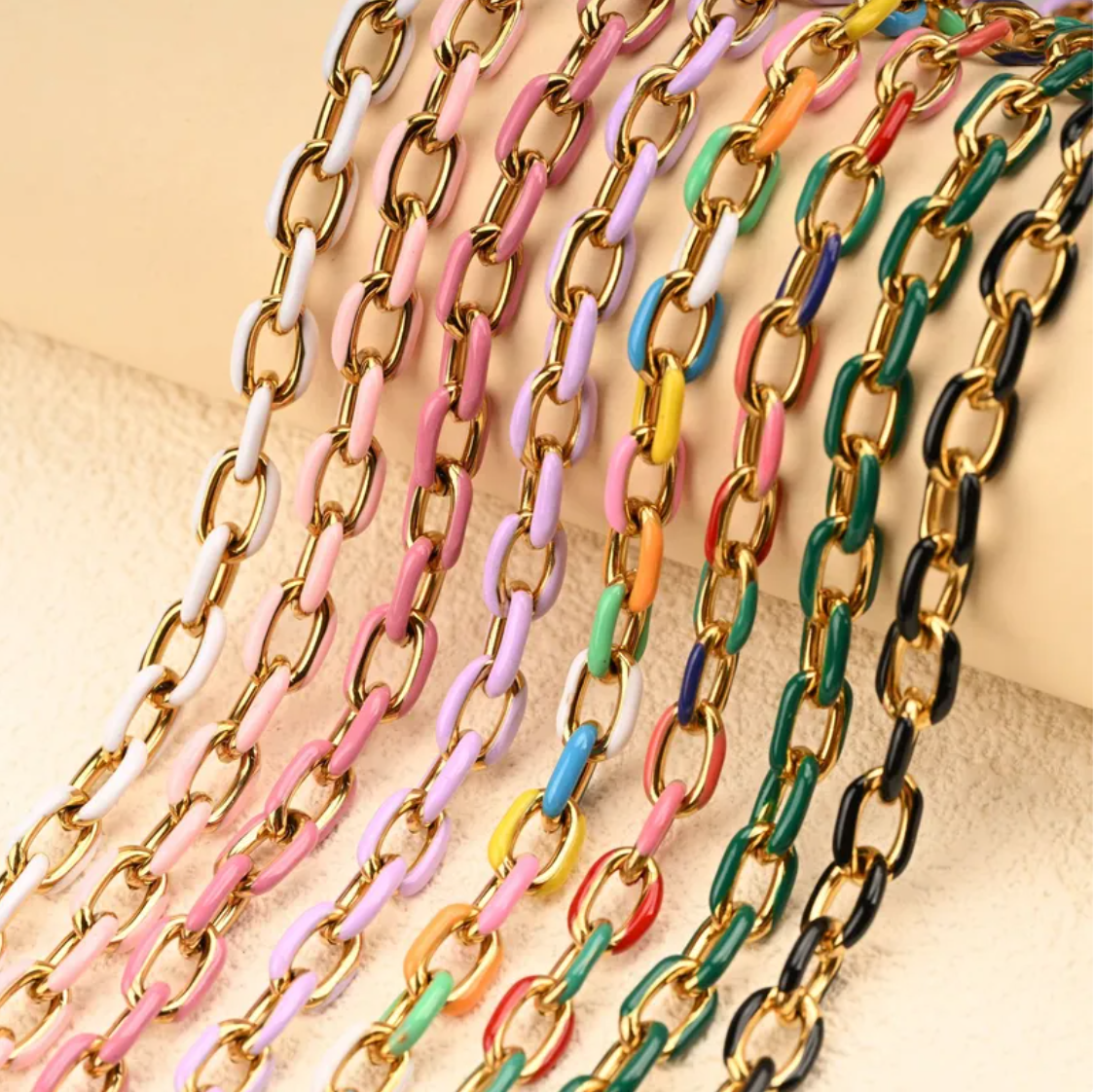 Colored chain by the meter