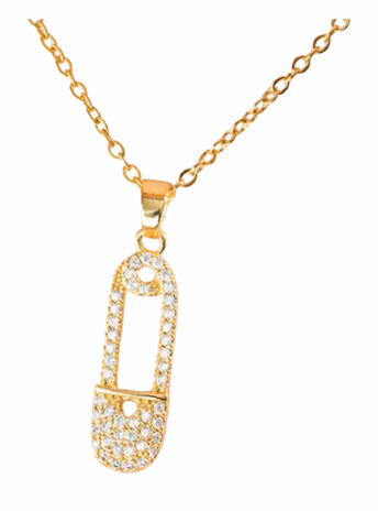Zirconia paperclip necklace